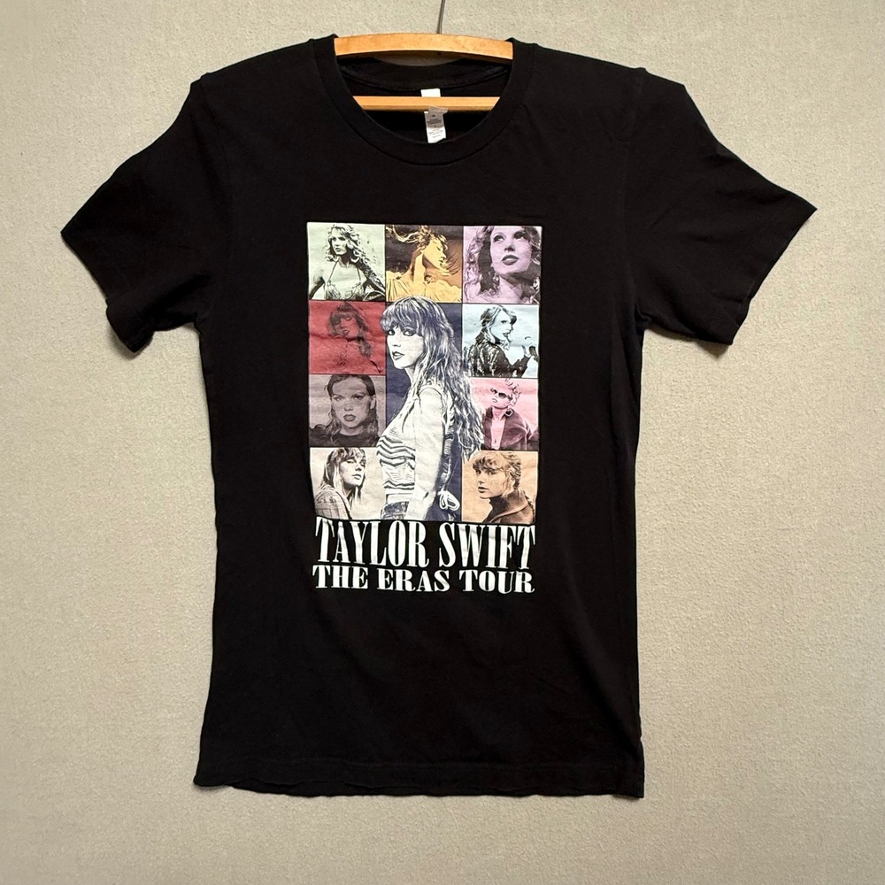 Taylor Swift Eras Tour Black‎ Tee Shirt Size Small